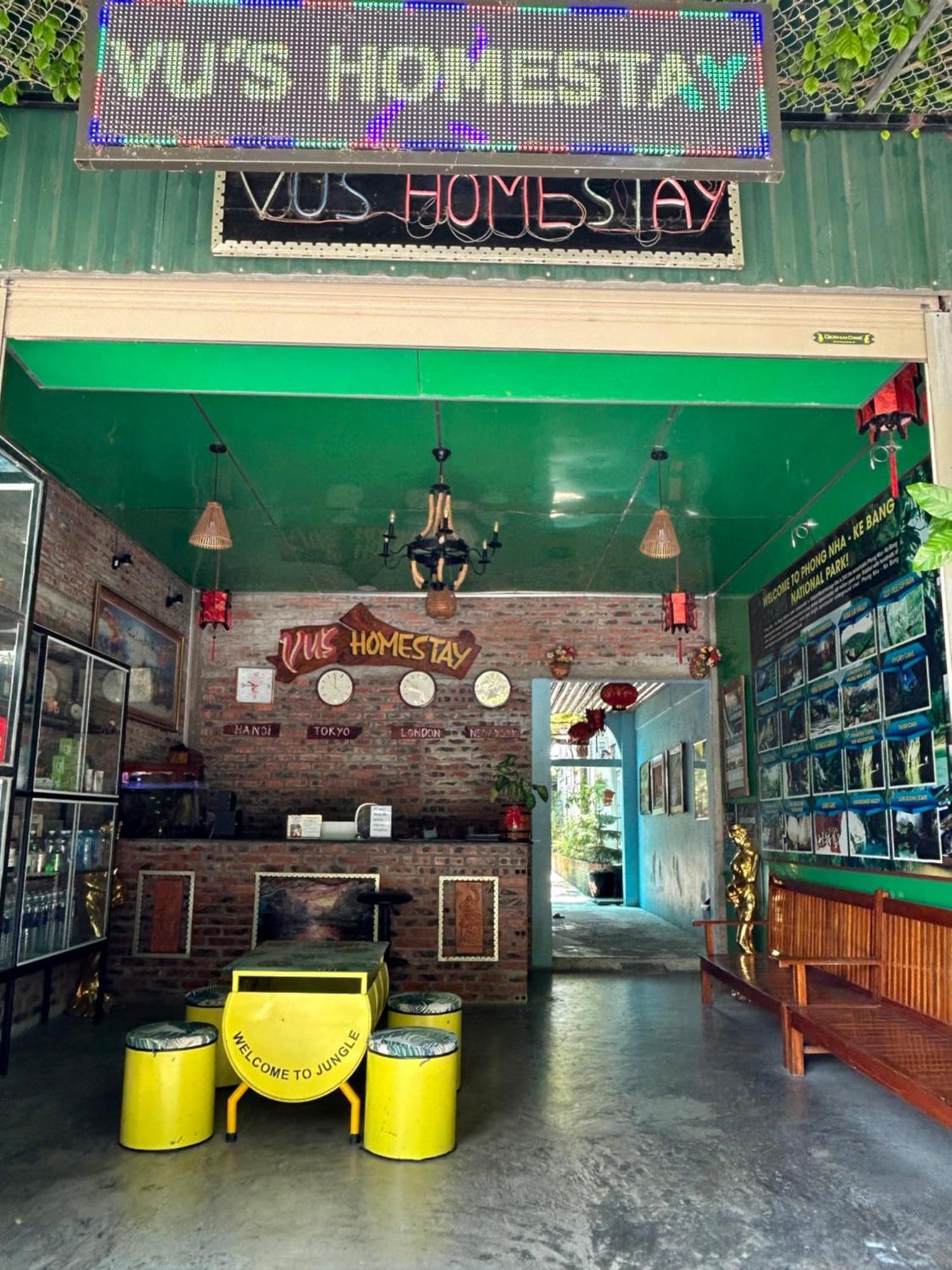 Vu'S Homestay Phong Nha Exterior foto